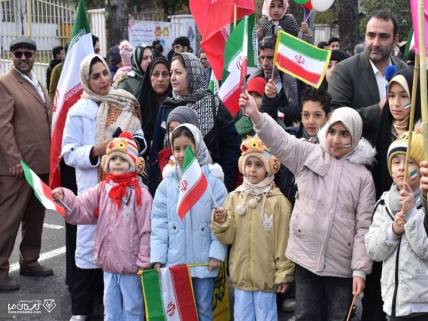 گلستان ما - خانواده‌های گلستانی پای انقلاب